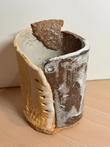 Small decorative pot